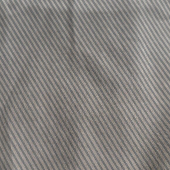 Greg Norman Golf Shorts Men’s 38 White & Light Blue Diagonal Graduated Stripes - Picture 5 of 8